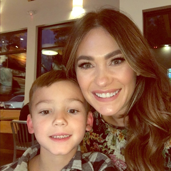 Meet your Posher, Rendy - Picture 1 of 1